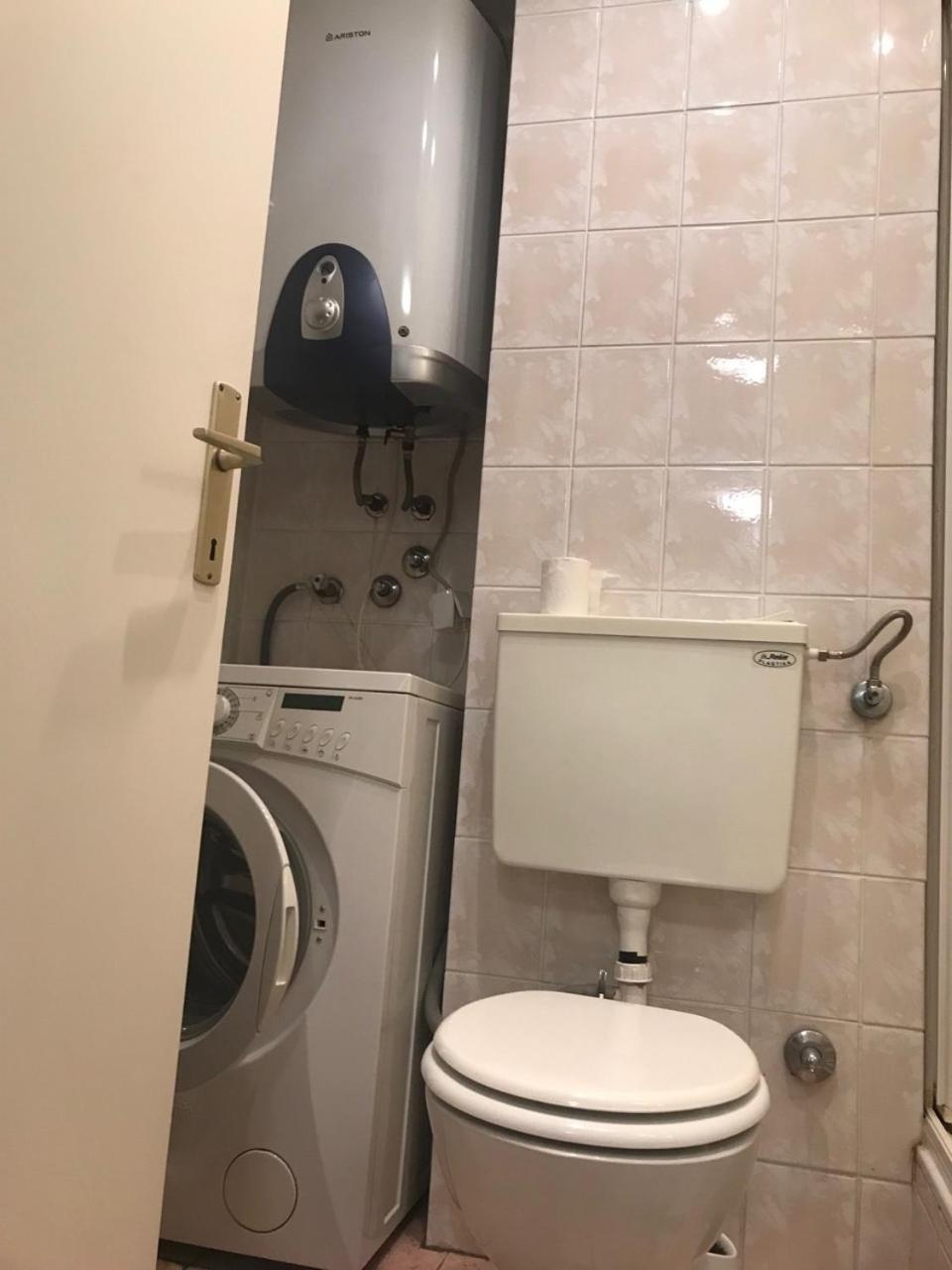 Arena Apartman Belgrade Luaran gambar
